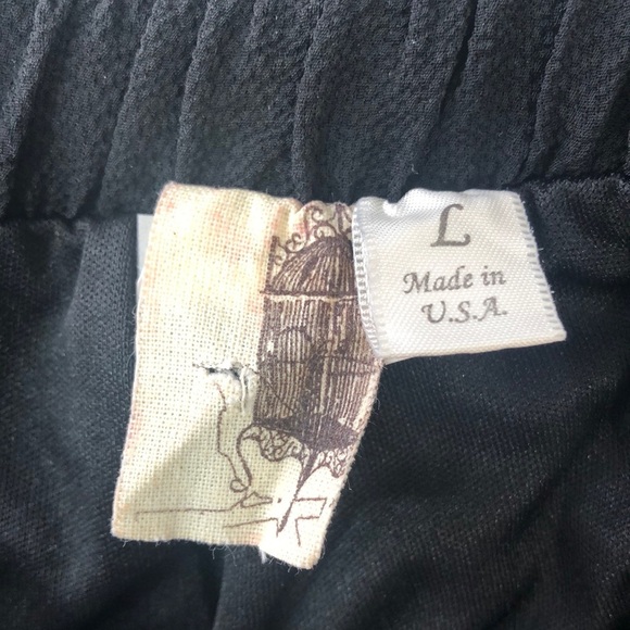 Francesca’s Collection Fiona Floral Shorts Large - Picture 3 of 10